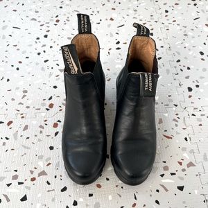 Blundstone Classic Black Leather Booties